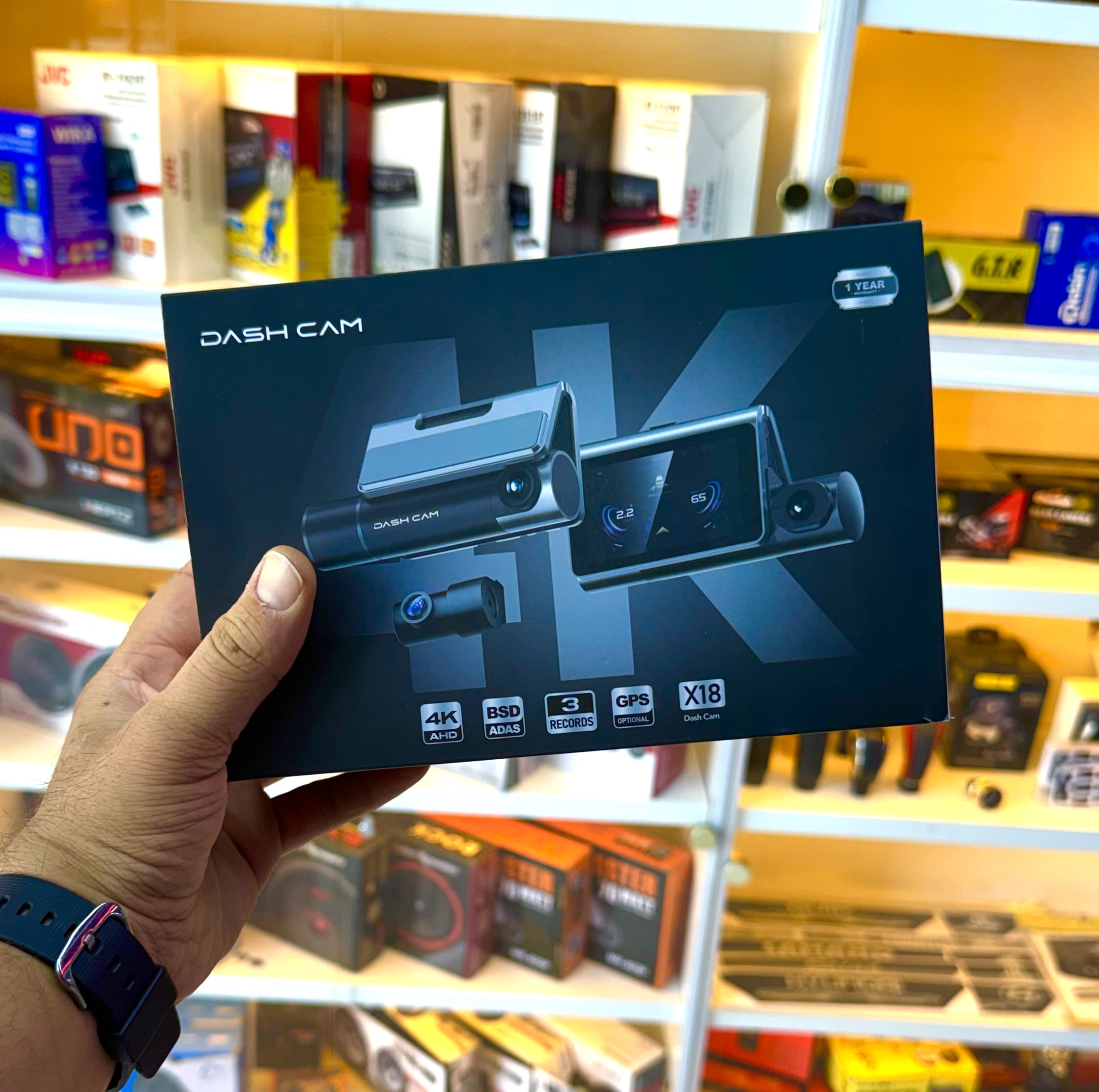 دوربین ثبت وقایع بی وان X18